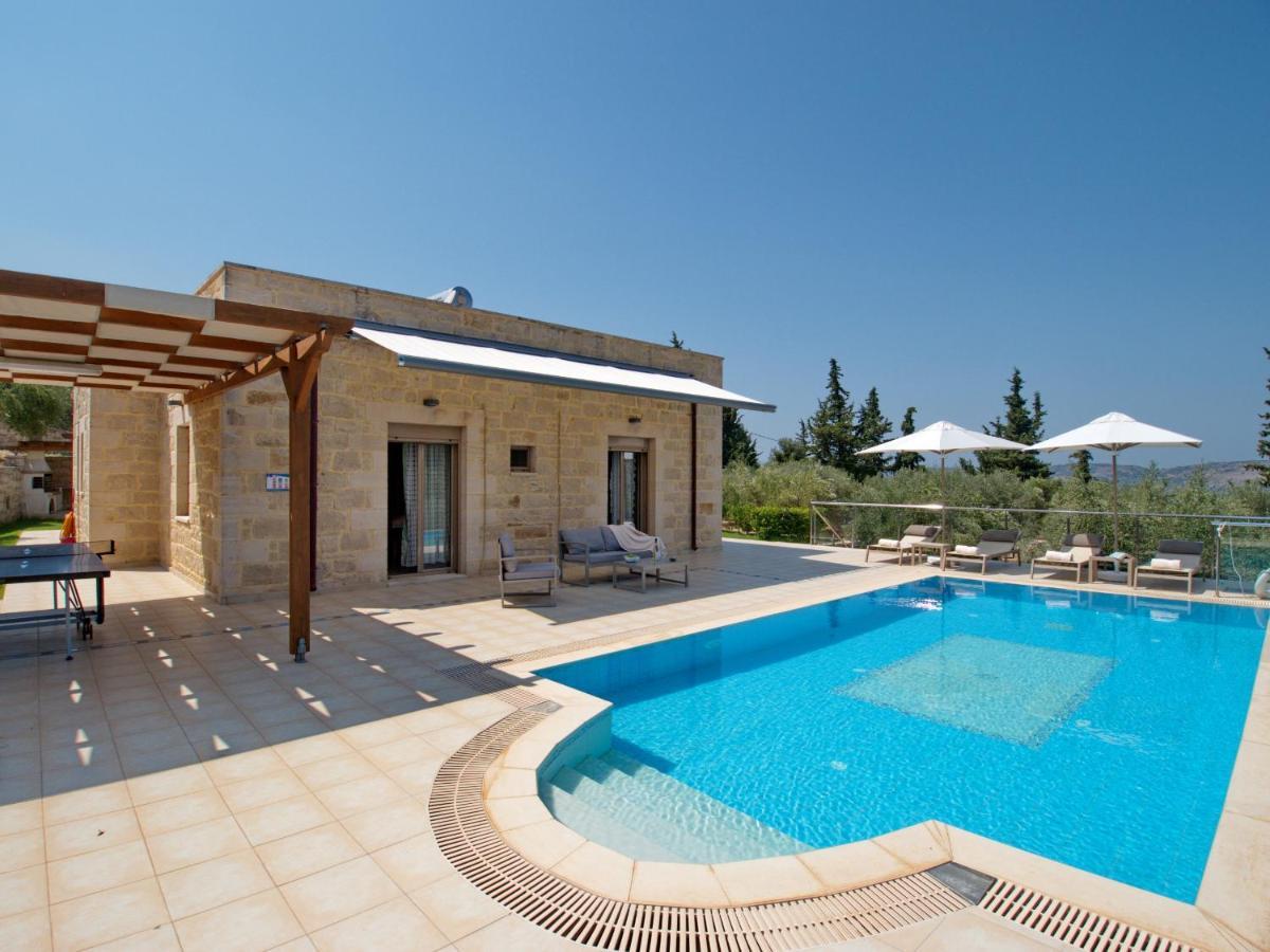 Villa Olivia With Pool Vrises Crete Alikampos Eksteriør billede