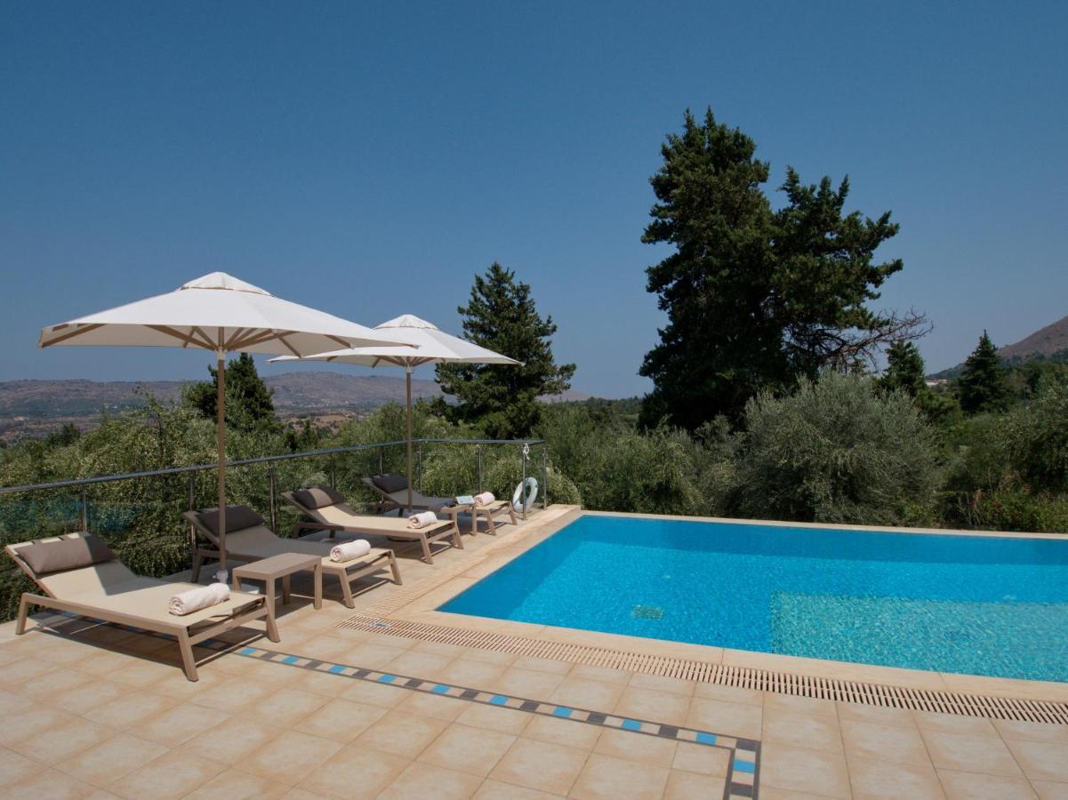 Villa Olivia With Pool Vrises Crete Alikampos Eksteriør billede