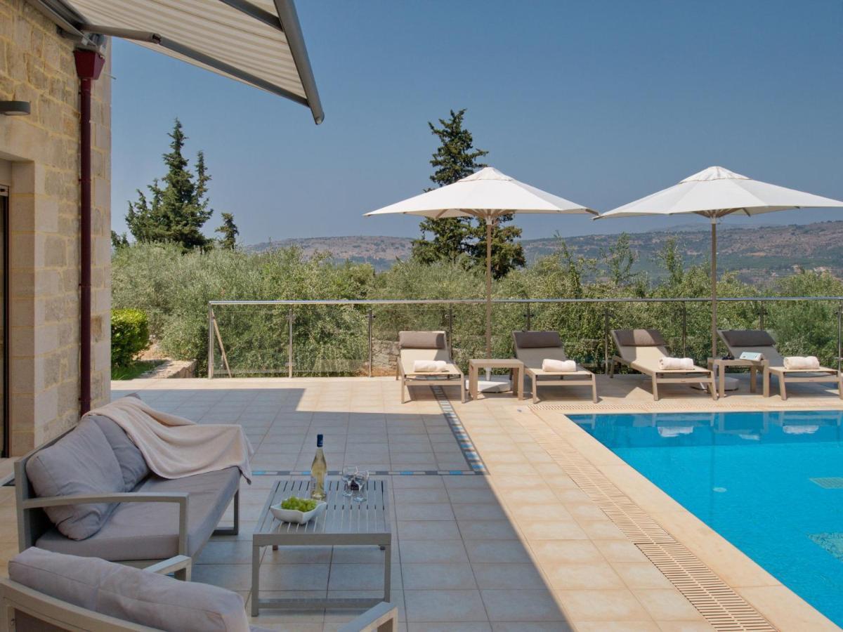 Villa Olivia With Pool Vrises Crete Alikampos Eksteriør billede